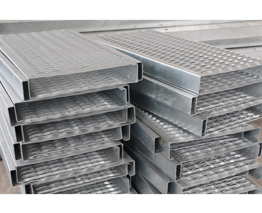 北海熱鍍鋅廠教大家如何提高鍍件質(zhì)量 北海熱鍍鋅廠教大家如何提高鍍件質(zhì)量